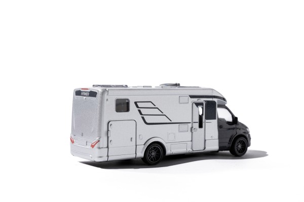 Reproduction miniature d’un camping-car Classe-B MasterLine T 780 à l’échelle 1:40
