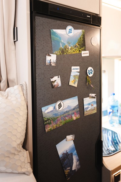 Magnetic refrigerator front