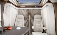 Insulation curtain for driver´s cab