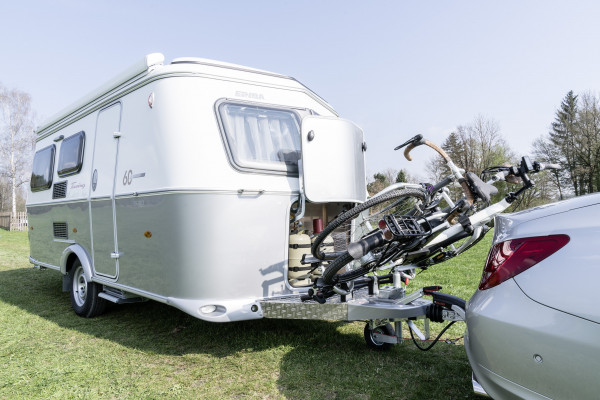 Touring tow bar bicycle rack