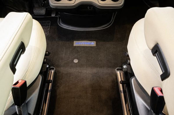 Tapis cabine de conduite B ML-I de 2020 avec frein électrique